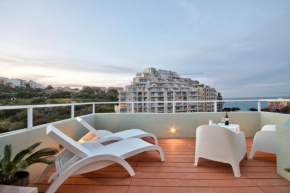 St Julians Seaviews HillTop House